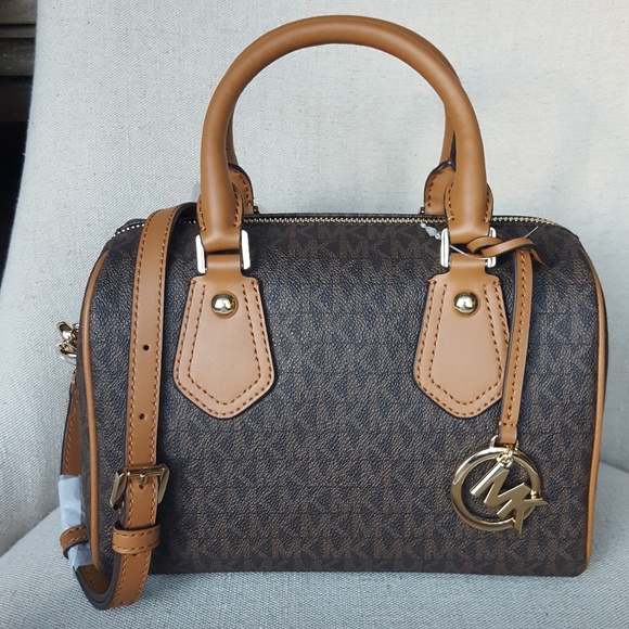 michael kors aria satchel